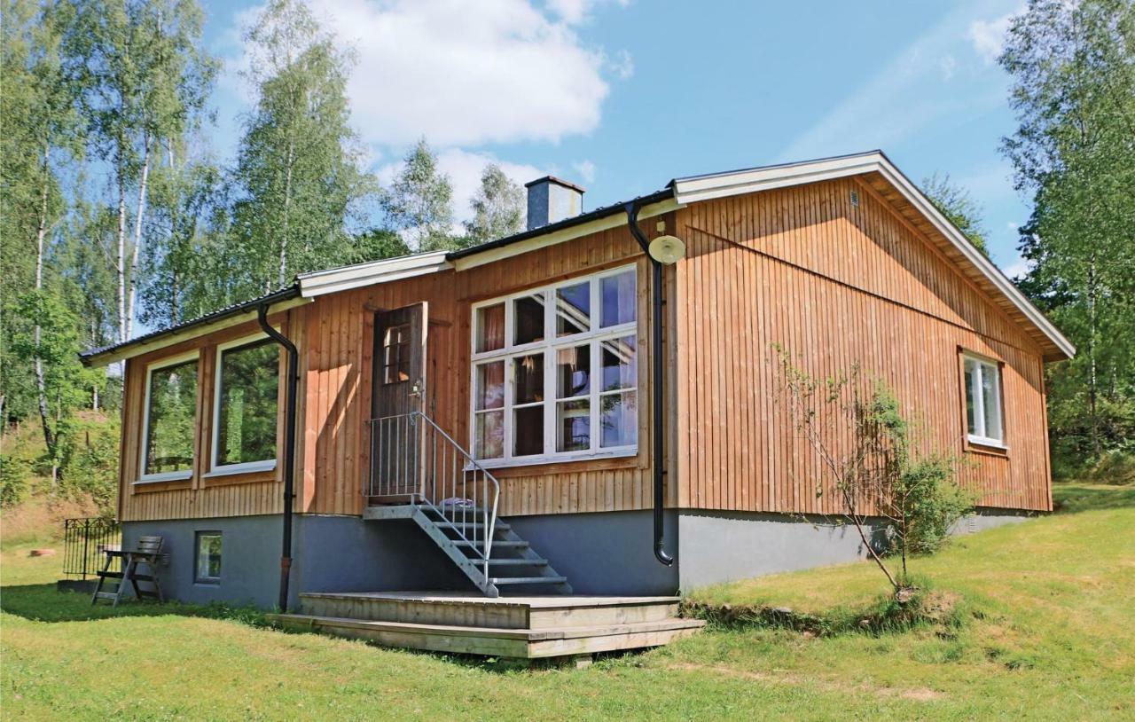 2 Bedroom Gorgeous Home In Hestra Algutstorp Zewnętrze zdjęcie